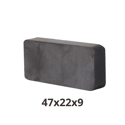 Imán de Ferrita Rectangular 47x22x9mm